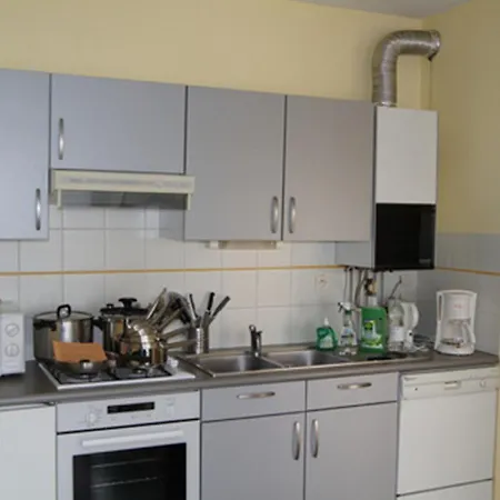 Tasteful In With Balcony 아파트 로슈포르